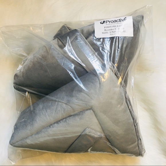 Proactive medical foot pillows NWOT - Picture 3 of 6
